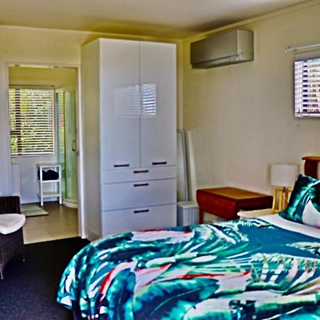 Ocean View Aparthotel Ohope Exterior photo
